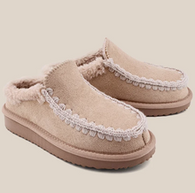 Load image into Gallery viewer, Teri Mini Natural Clog