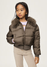 Load image into Gallery viewer, Cropped Faux Fur Puffer Jacket
