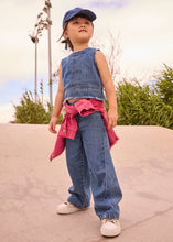 Load image into Gallery viewer, Medium Wash Loose Fit Girl Denim Jean
