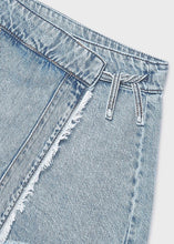Load image into Gallery viewer, Denim Fray Edged Skort
