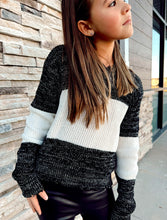 Load image into Gallery viewer, Pepper Fray Edge Knit Sweater
