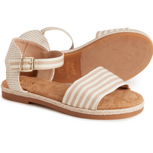 Load image into Gallery viewer, Esmee Sandal
