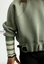 Load image into Gallery viewer, Bow Detail Sweatshirt
