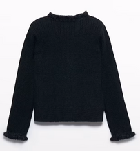 Load image into Gallery viewer, Black Fuzzy Knitted Girl&#39;s Swerater
