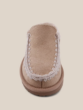 Load image into Gallery viewer, Teri Mini Natural Clog
