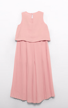 Load image into Gallery viewer, Elegant Pleated Pant Set
