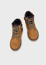 Load image into Gallery viewer, Leather Mountain Boots
