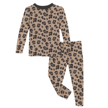 Load image into Gallery viewer, Cheetah Print Pajama Set
