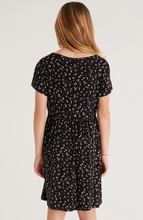 Load image into Gallery viewer, Black Leopard Dress
