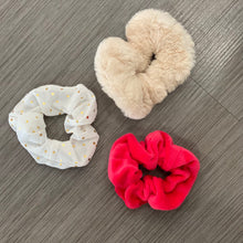 Load image into Gallery viewer, Cozy Holiday Ornament &amp; Scrunchie Set

